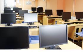 上海軟件設(shè)計(jì)、網(wǎng)頁(yè)設(shè)計(jì)與軟件開(kāi)發(fā)工程師培訓(xùn)指南 課程、價(jià)格與專(zhuān)業(yè)機(jī)構(gòu)選擇